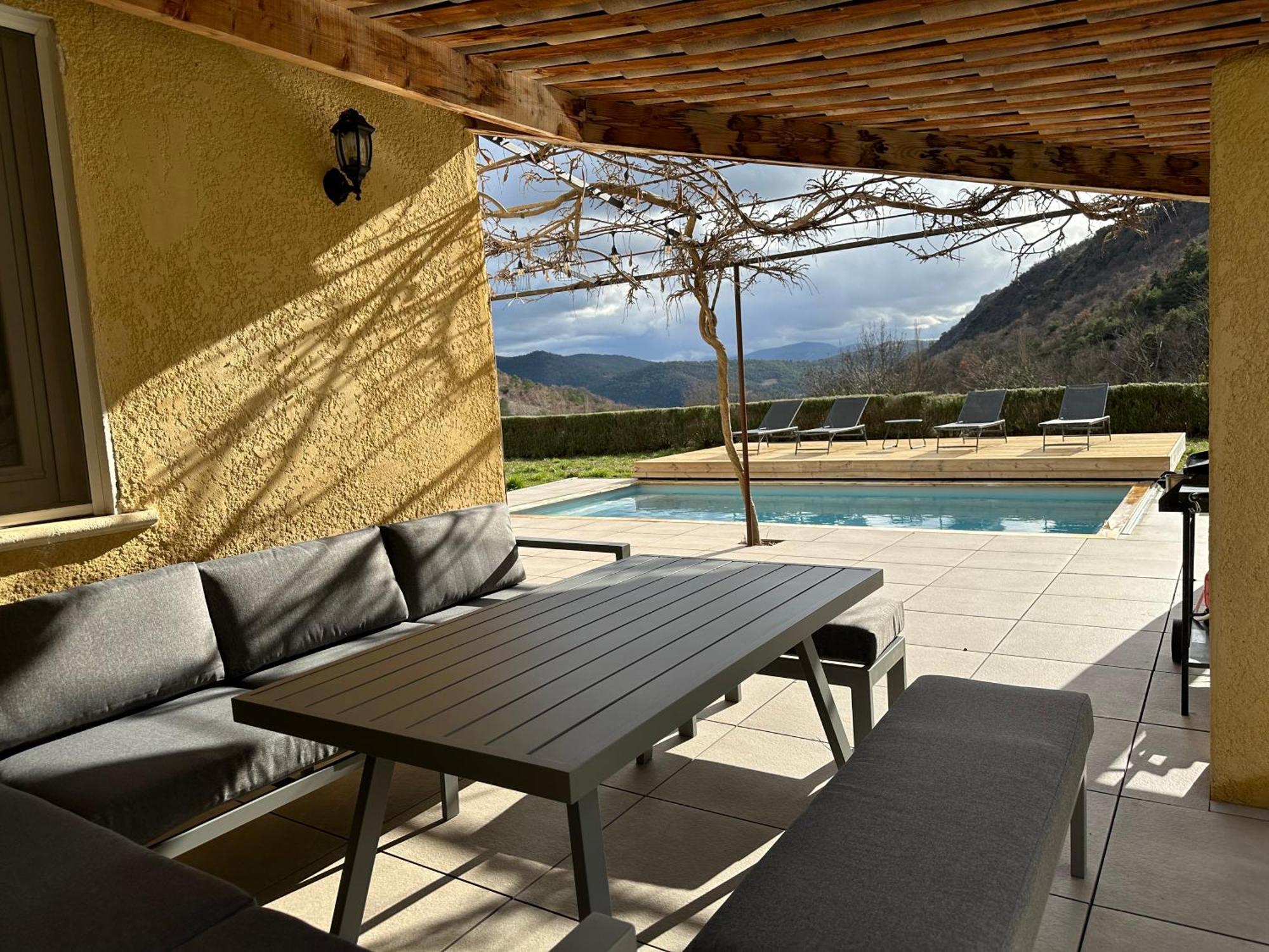 Estive Des Angelettes Piscine Chauffee Sauna Saint-Ferréol-Trente-Pas Exterior photo